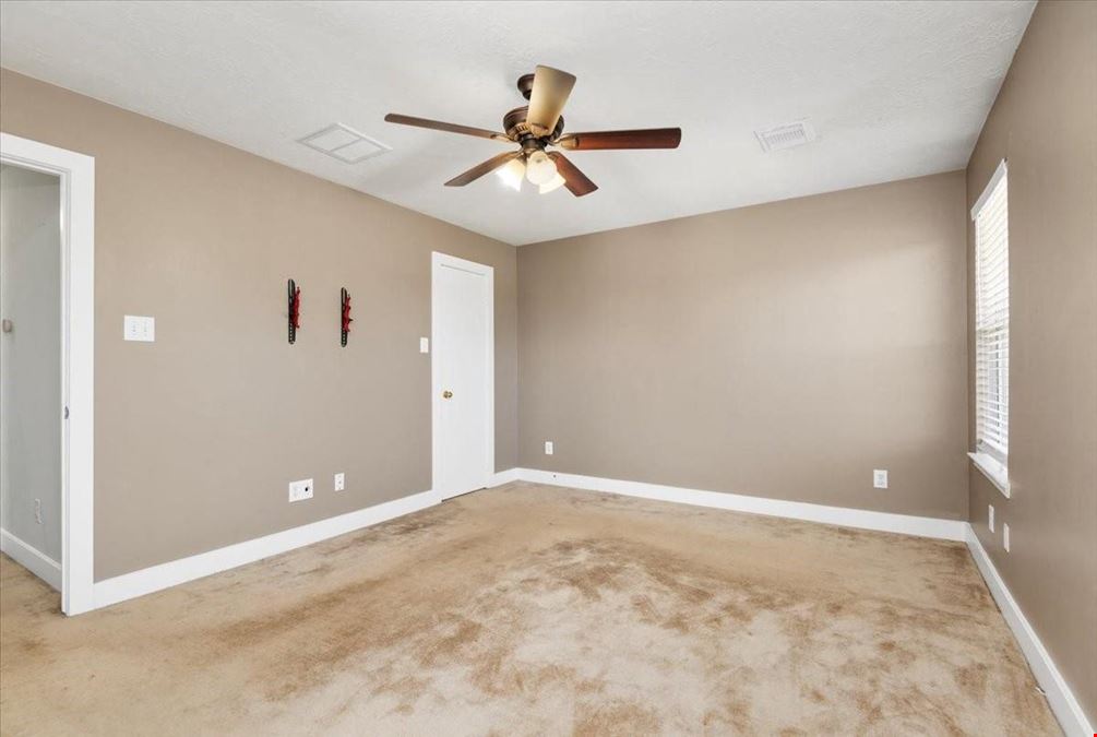FOR SALE | 6230 Kings Oaks Lane, Humble TX