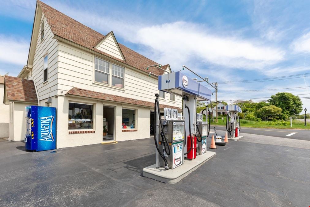 809 & 813 Montauk Hwy
