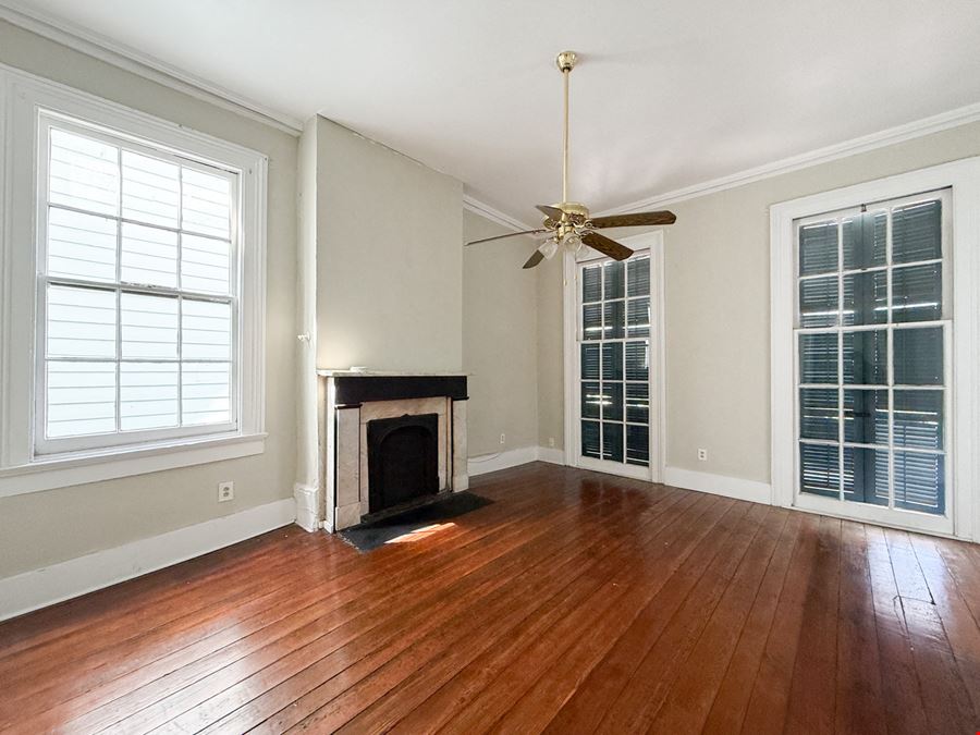 7-Unit Multifamily Investment Near St. Charles Ave