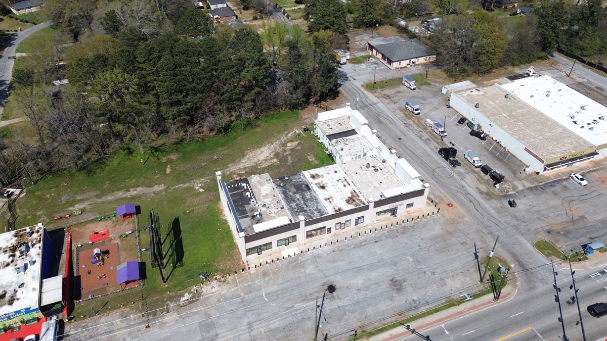 3850 Glenwood Rd | Multi-Tenant Retail Strip | Decatur, GA