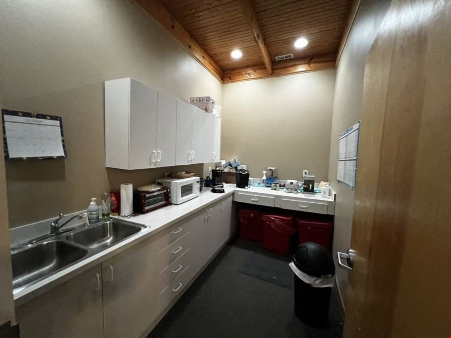 2229 Morris Avenue #104