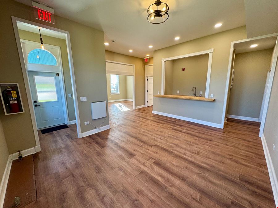 111 West Madison Street Unit F