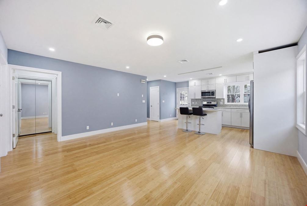 96 Coale Ave