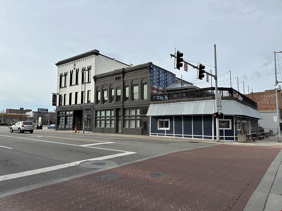 706 Monroe Street