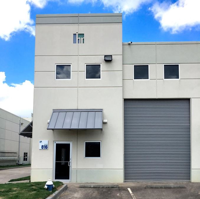 5750 N Sam Houston Pky E