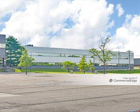 Preview of Industrial space for Rent at 45000 Helm St