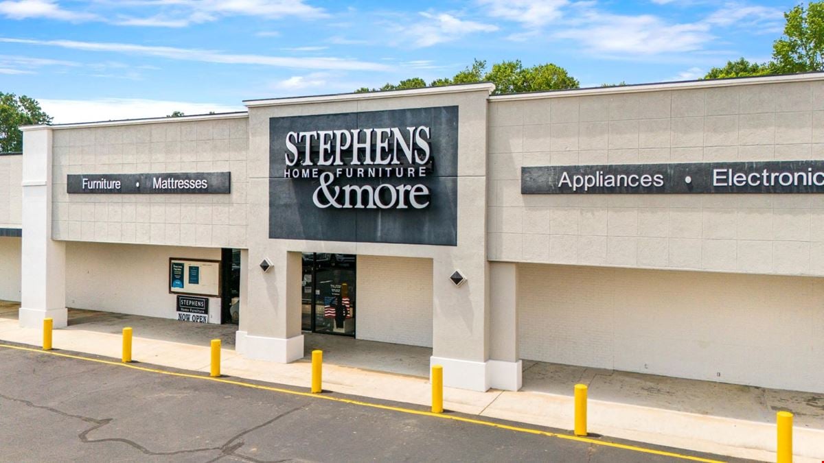 Bonner's Point Shopping Center