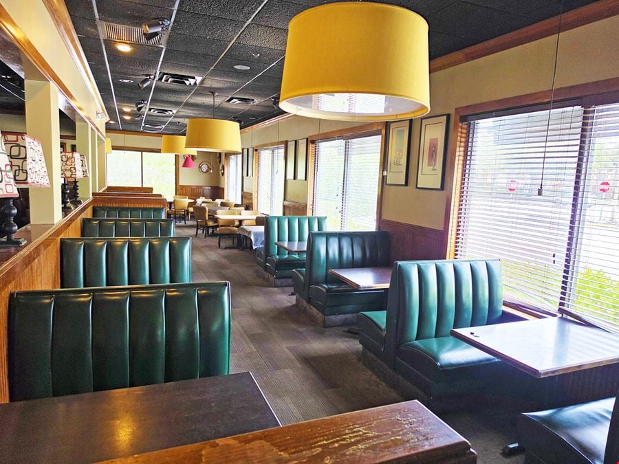 Freestanding Restaurant | Health Park Medical District