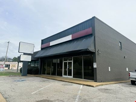 Preview of Retail space for Rent at 804 S Highland St