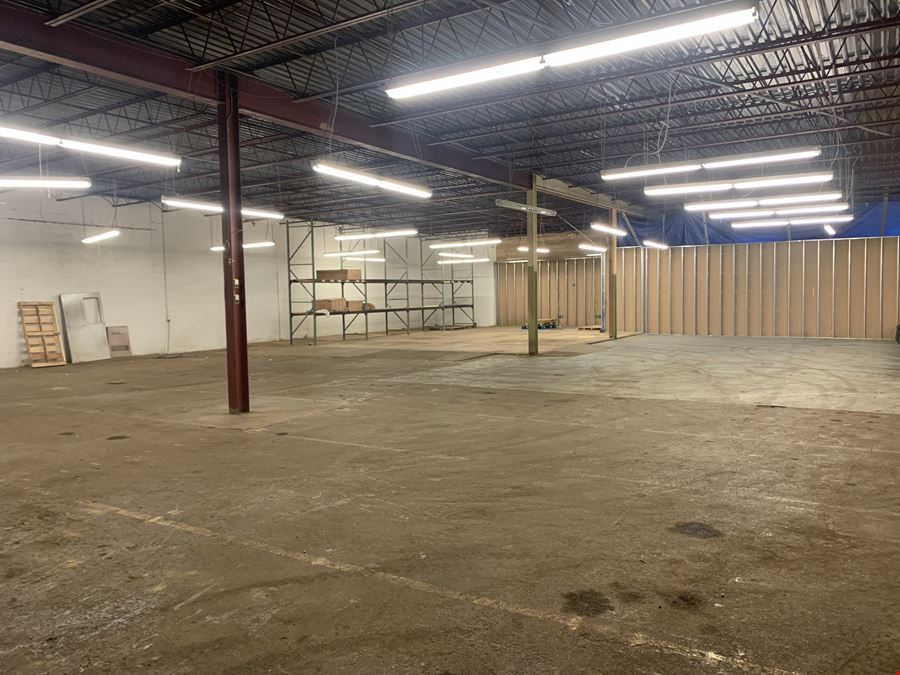 2110-2128 Columbus Rd (US 62)