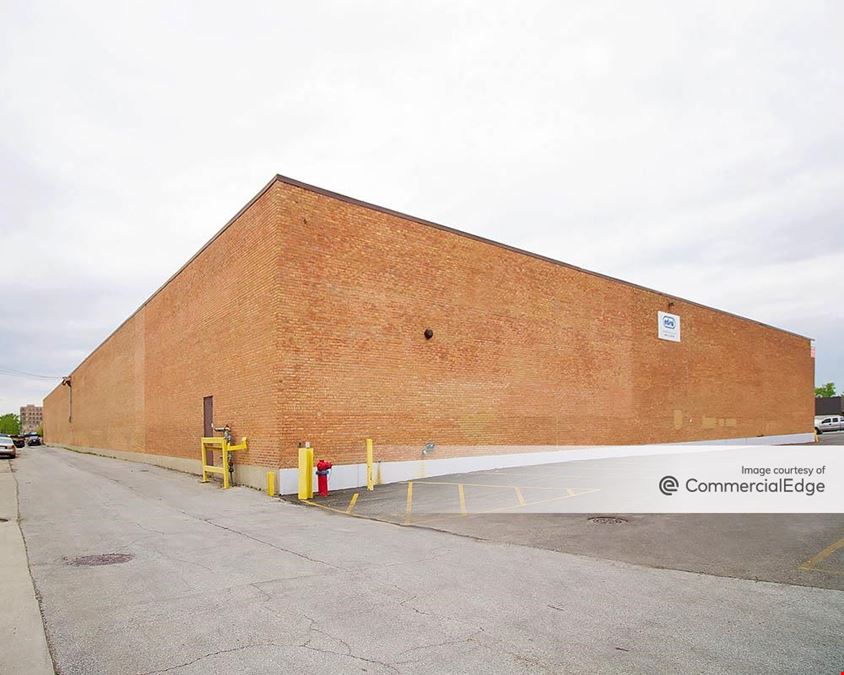 4124 South Racine Avenue - South Building