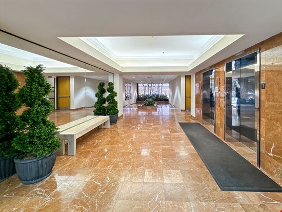 Regus - King of Prussia - American Ave