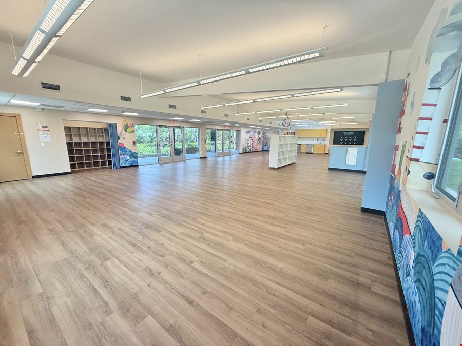 Flexible Commercial Building