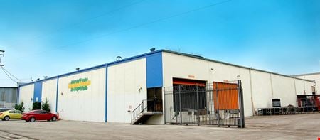 Preview of Industrial space for Rent at 15930 S Figueroa St