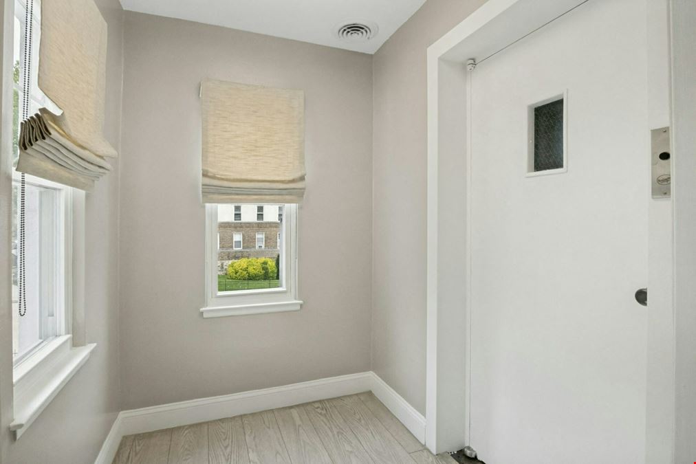 504 Gramatan Ave 2nd Floor Storefront
