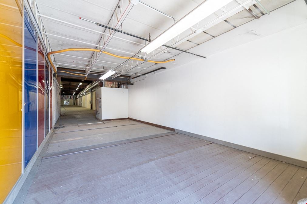 2650 W Fulton St