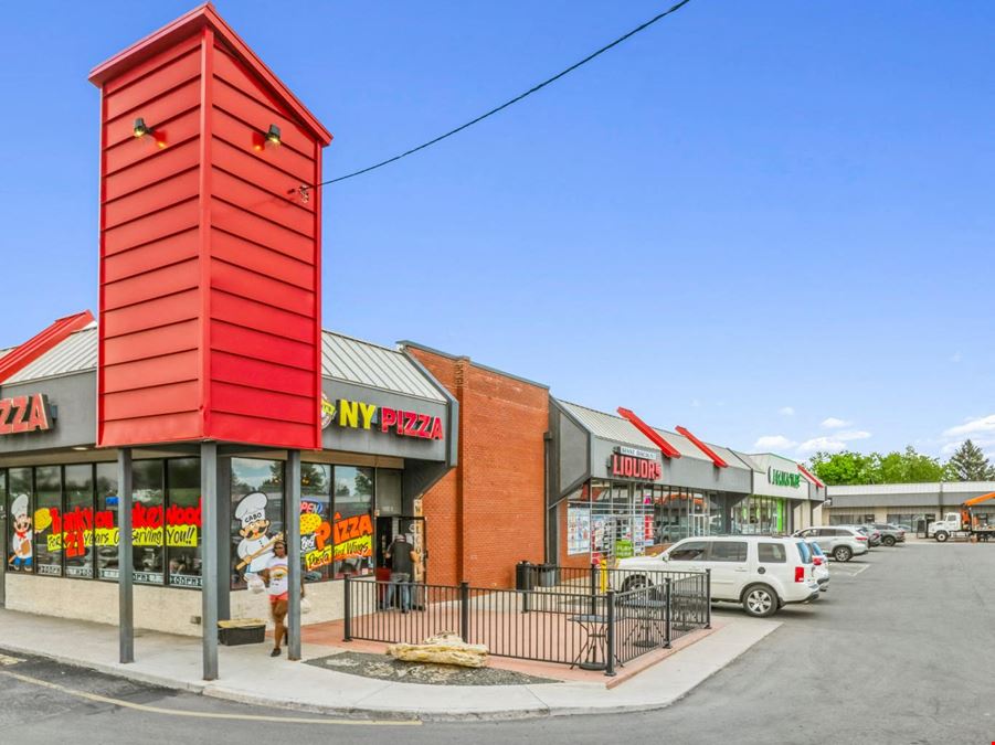 Cottonwood Plaza