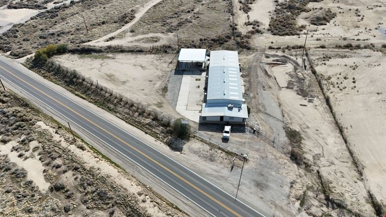 Preview of Industrial space for Rent at 1537 Kern Street
