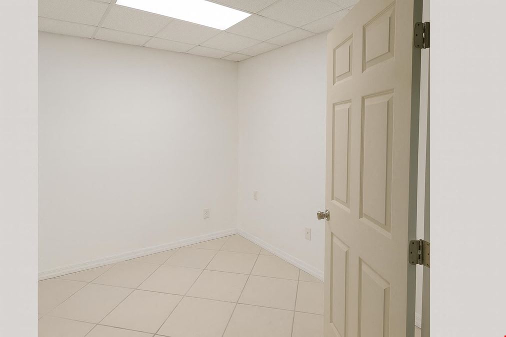 $995 w/ Utilities! Flex Storage/Office + Yard