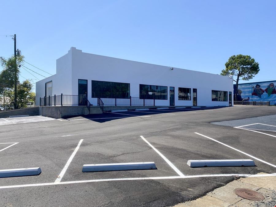 Freestanding Office/Retail Building