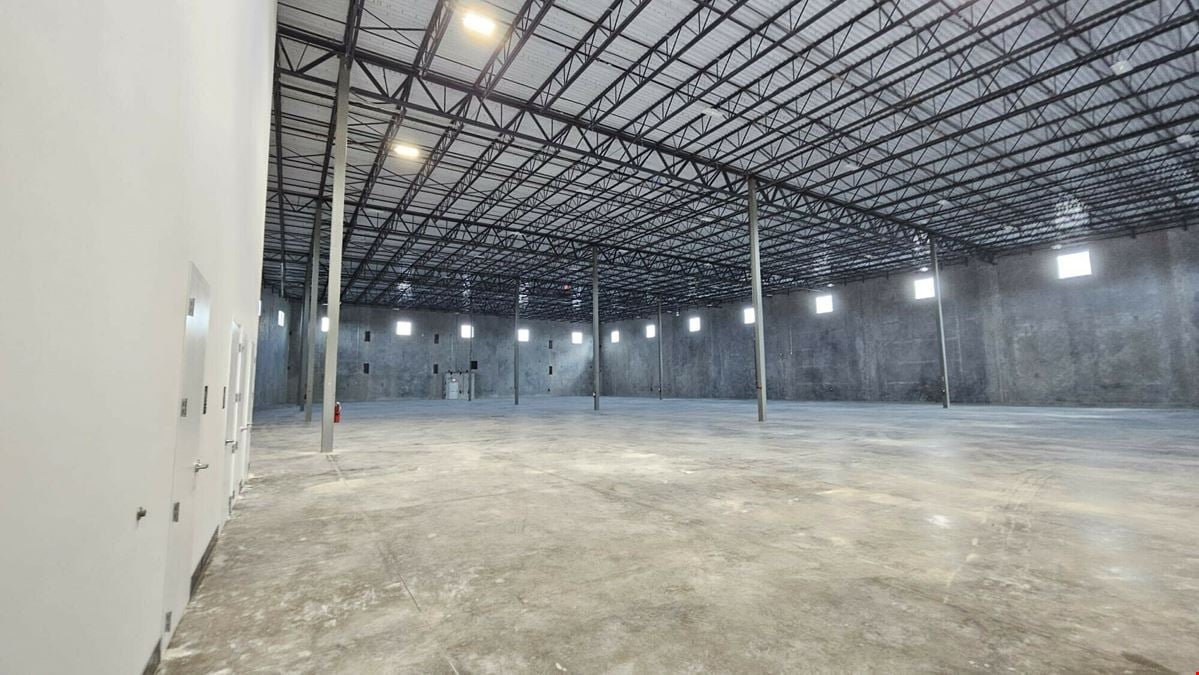 Class A+ Build-to-Suit Warehouse in Doral’s Premier Business Park