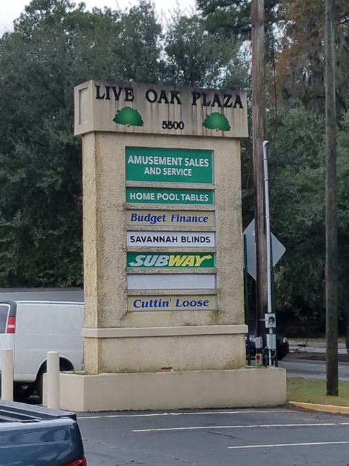 Live Oak Shopping Center
