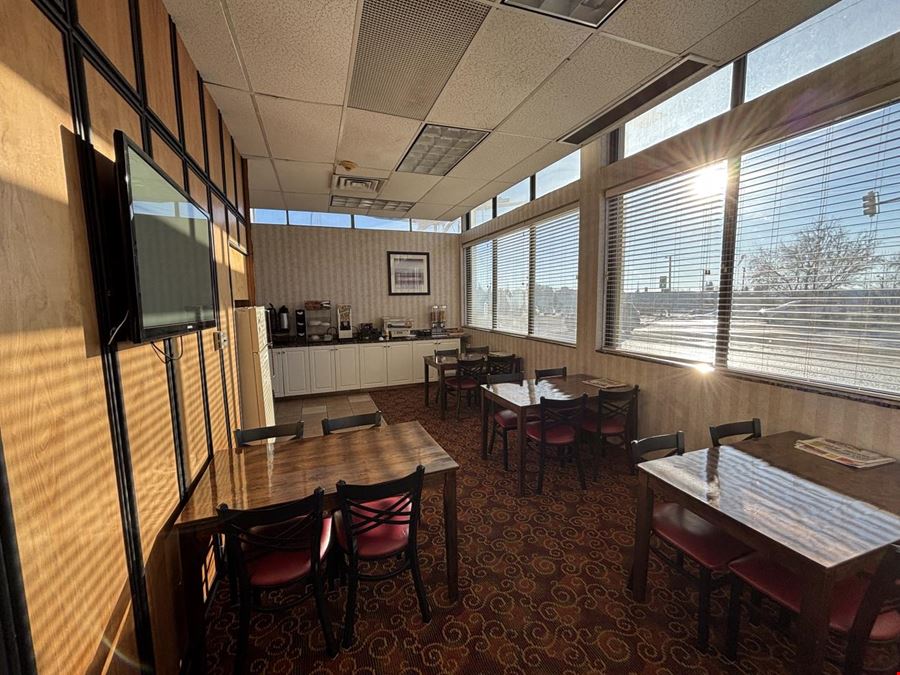 Travelodge - North Battleford
