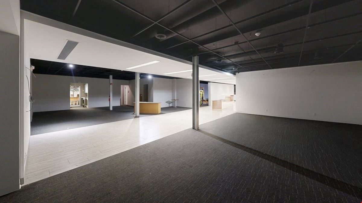Moto East