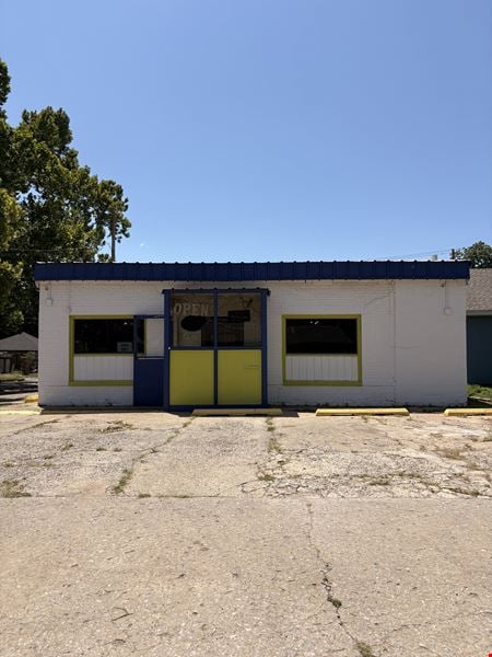 Preview of Retail space for Sale at 2221 S Central Ave