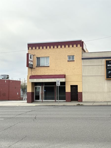 Preview of Other space for Sale at 1227 N Division St