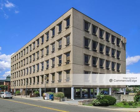 Riverside Plaza - Westport