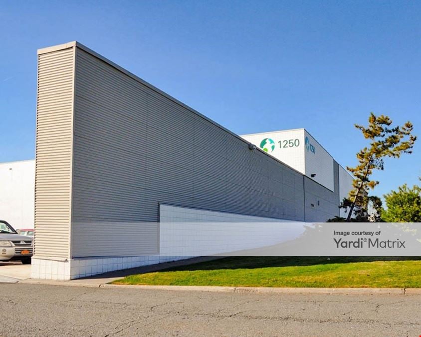 Meadowlands Distribution Center - 1250 Valley Brook Avenue