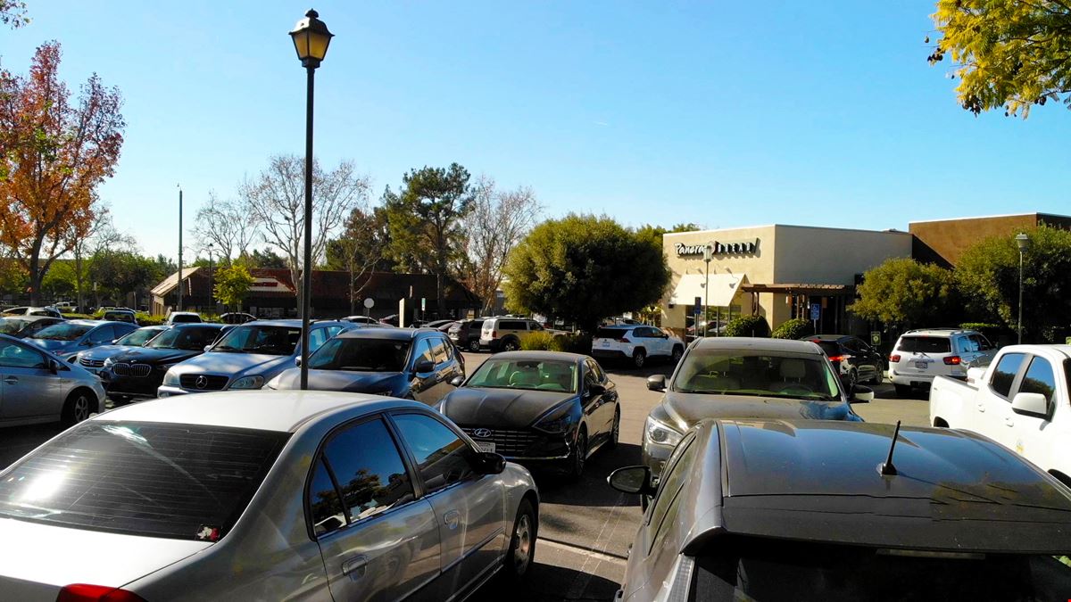 2345 Foothill Blvd