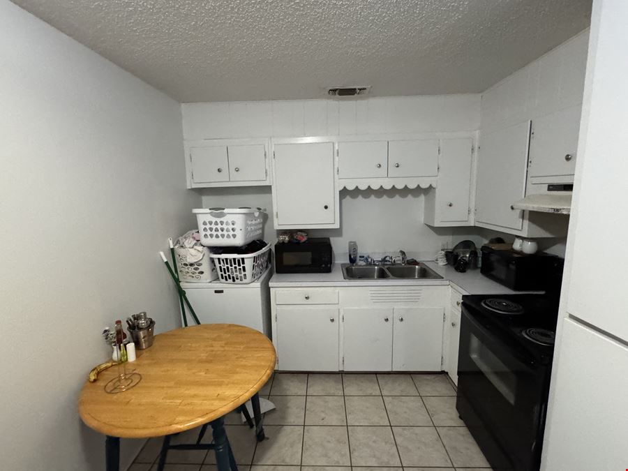 1005 Southgate Dr