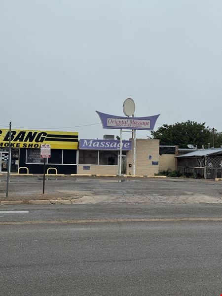 Preview of Office space for Rent at 4154 Paramount Boulevard