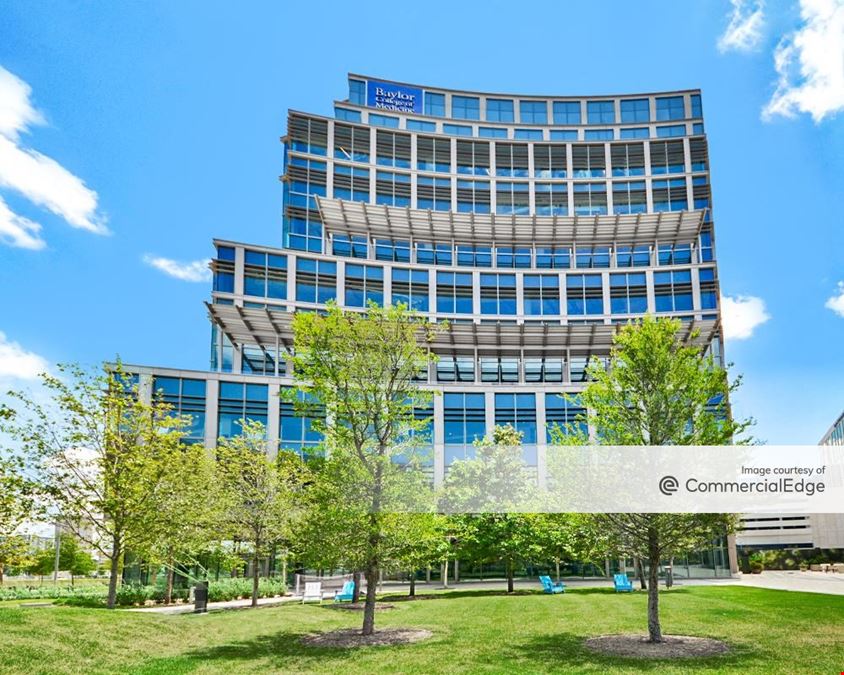 Dynamic One - North Tower