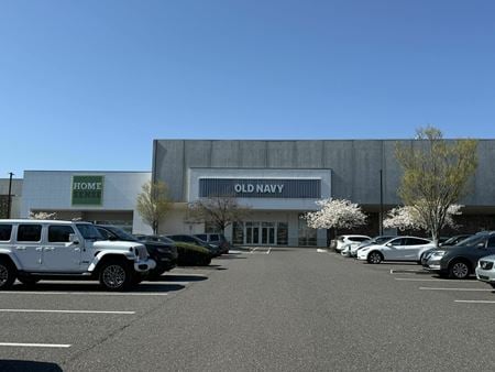 Preview of Retail space for Rent at 550 East Lancaster Avenue