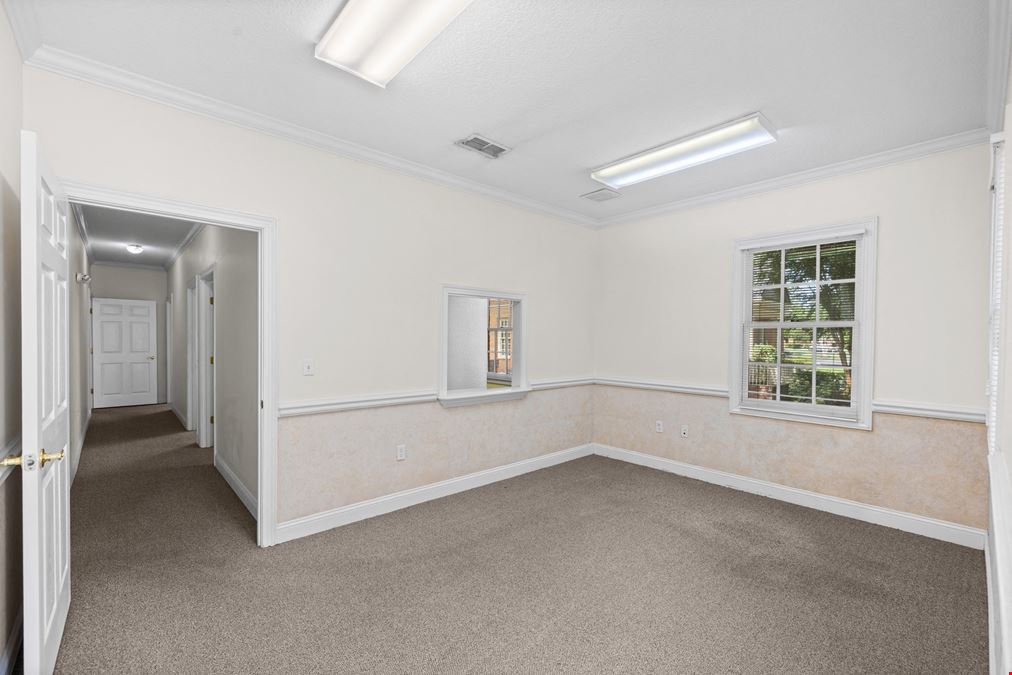 8777 San Jose Blvd, Suite 502 & 503