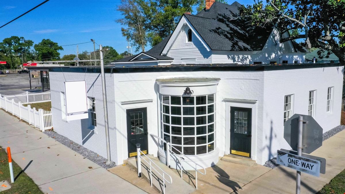 Turn-Key Historic Office or Retail Suite