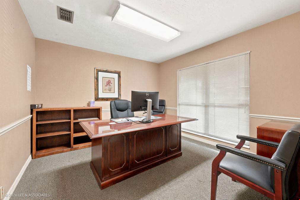 Professional Office Suite - 2321 NW 41st Street, Suite A1