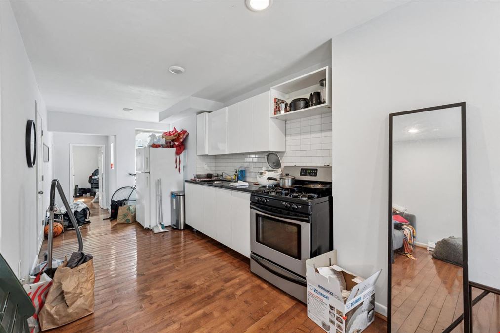 1,872 SF Multifamily | Bella Vista | Seller Ready to Deal!