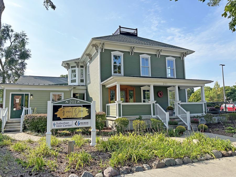 209 Walnut Blvd