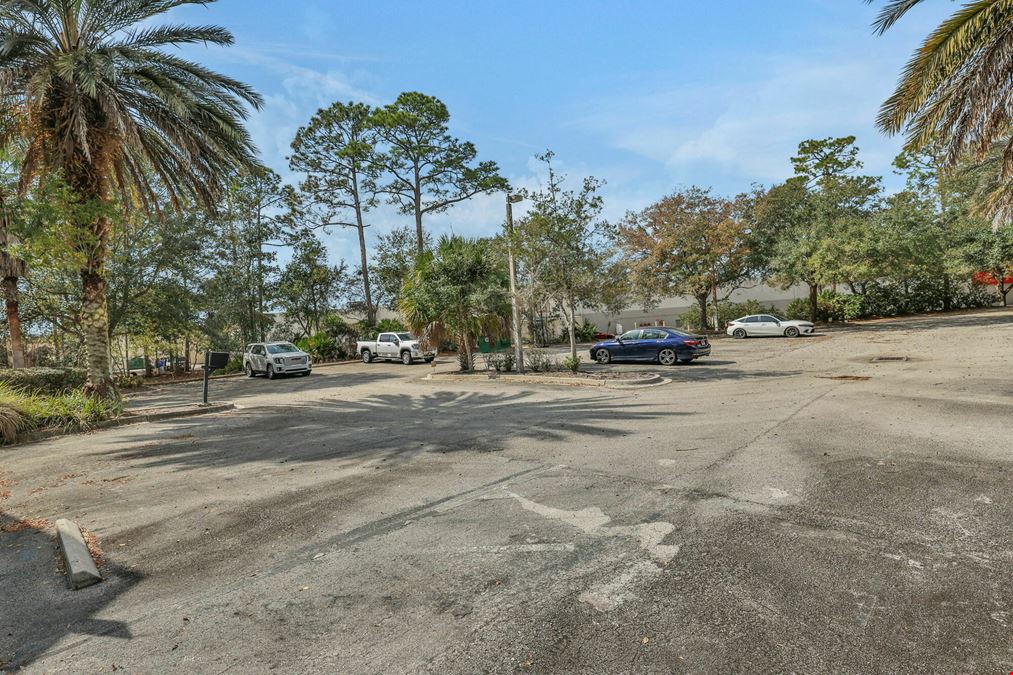 7700 Square Lake Blvd # 2