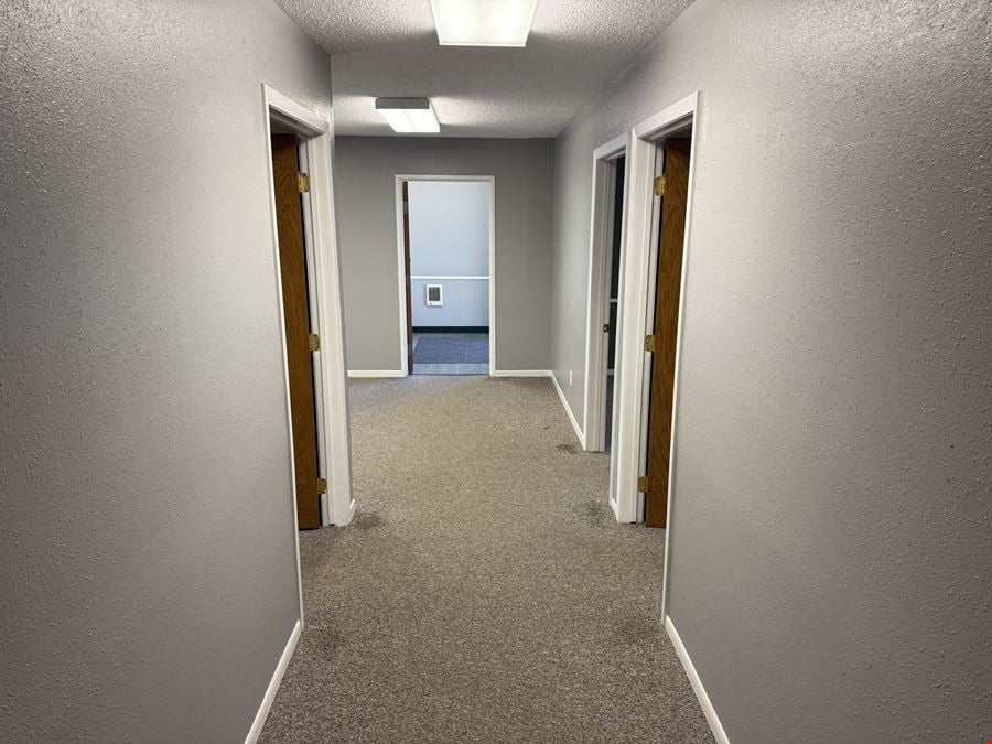 South Fargo Office With Warhouse