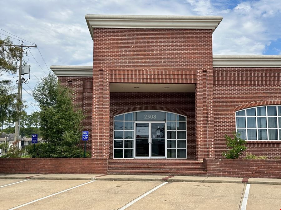 2508 Lakeland Drive