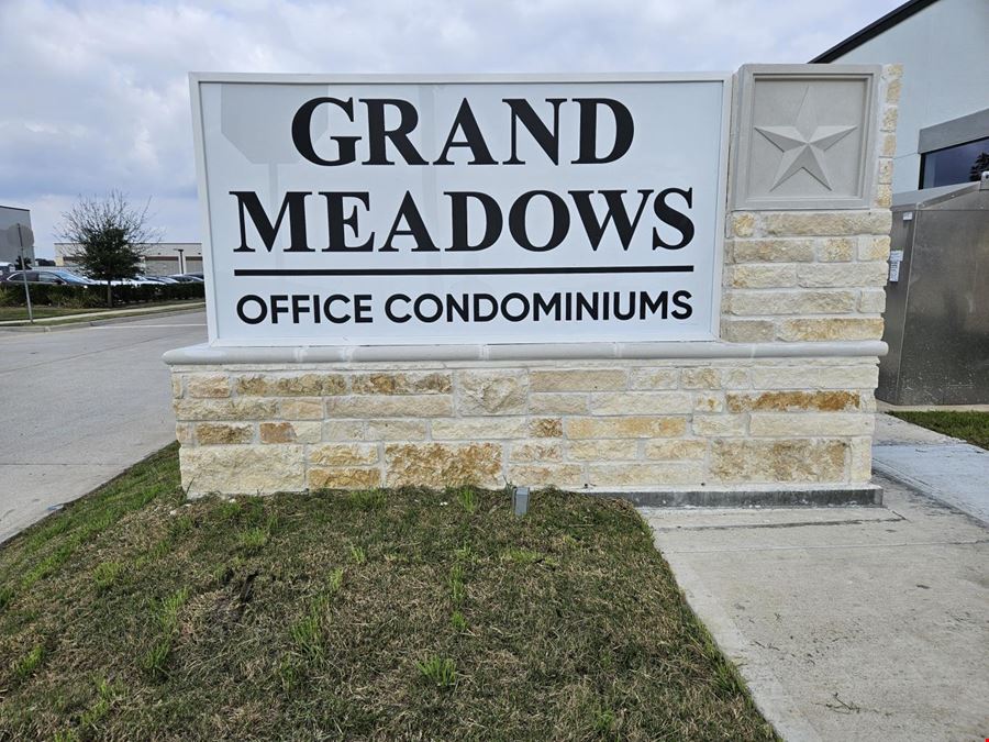 5151 Meadow Ranch Suite 105 Richmond, TX 77407