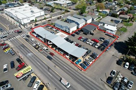 Preview of Retail space for Sale at 610-622 Southeast 82nd Avenue