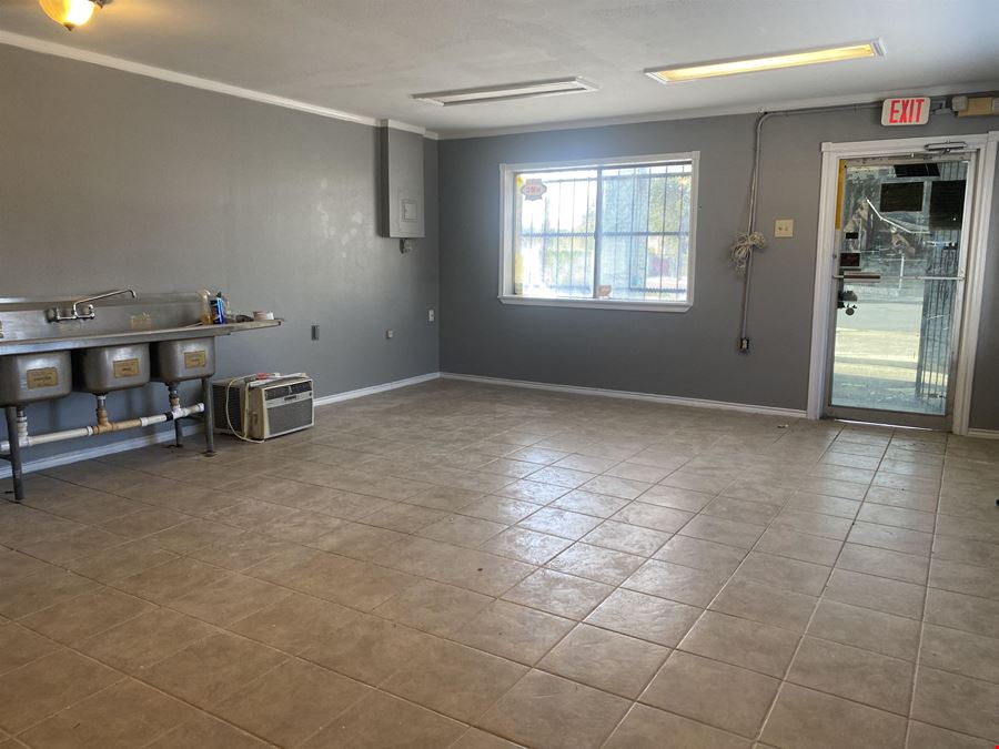 1802 Santa Maria Ave