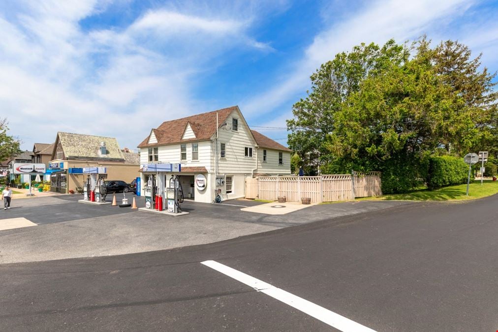 809 & 813 Montauk Hwy