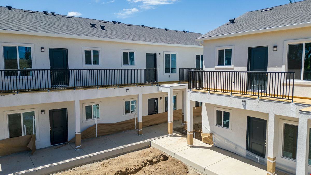 40 W 13th St - 10-unit Apartment Complex - Multi-Family